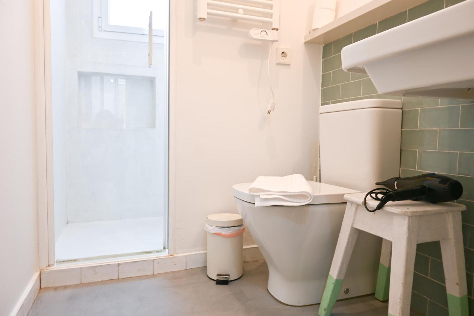 Appartement For Encantador Temporal Amp41 Madrid