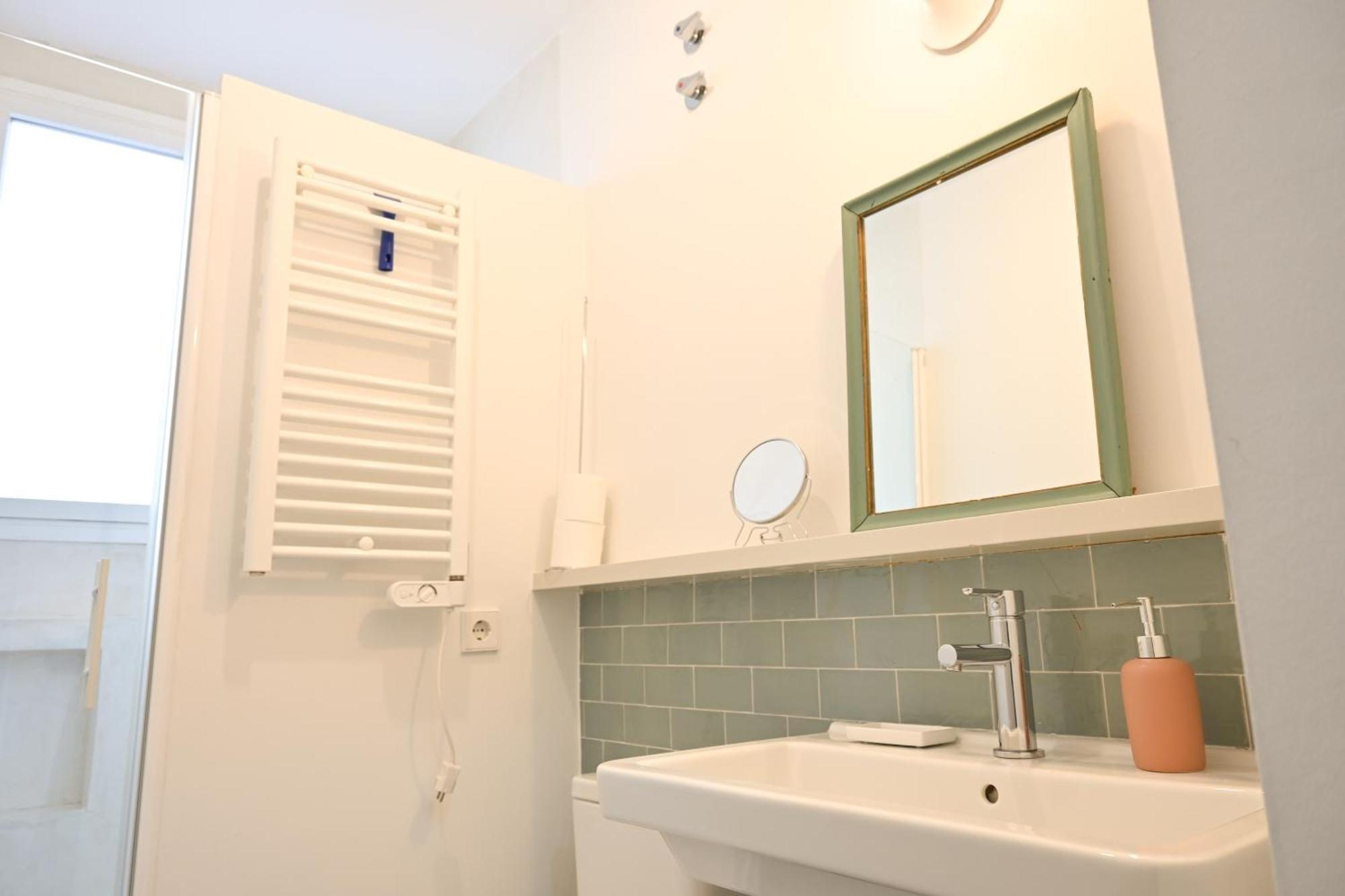 Appartement For Encantador Temporal Amp41 Madrid